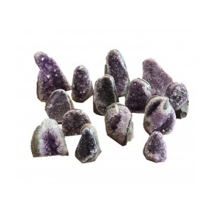 Amethyst Freestanding Cluster Cut Base Wt: 1180g Amethyst Freestanding Cluster Cut Base Wt: 1180g